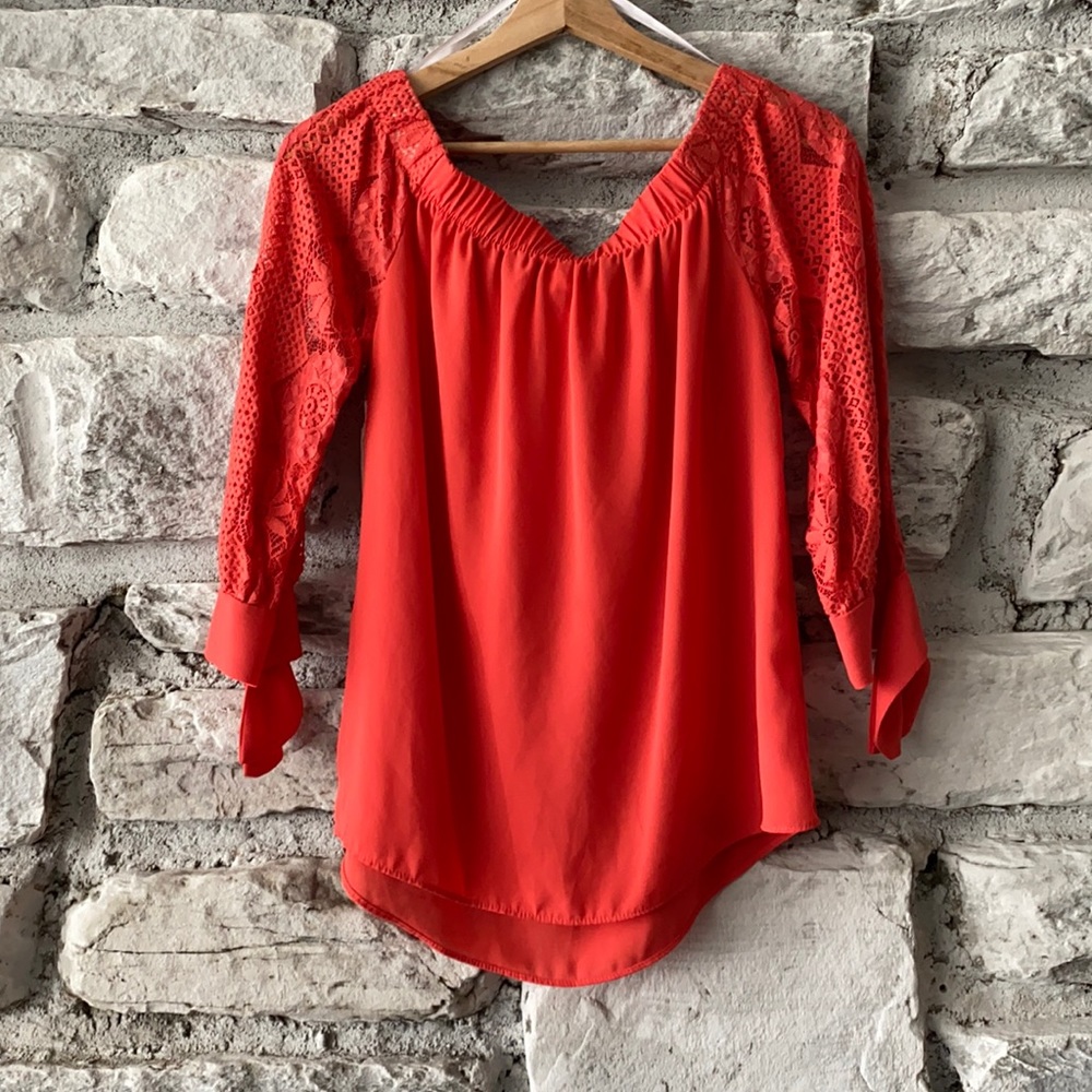 Women’s Coral / Orange Spring Top - Lace Arms / Tie sleeves / Size Medium